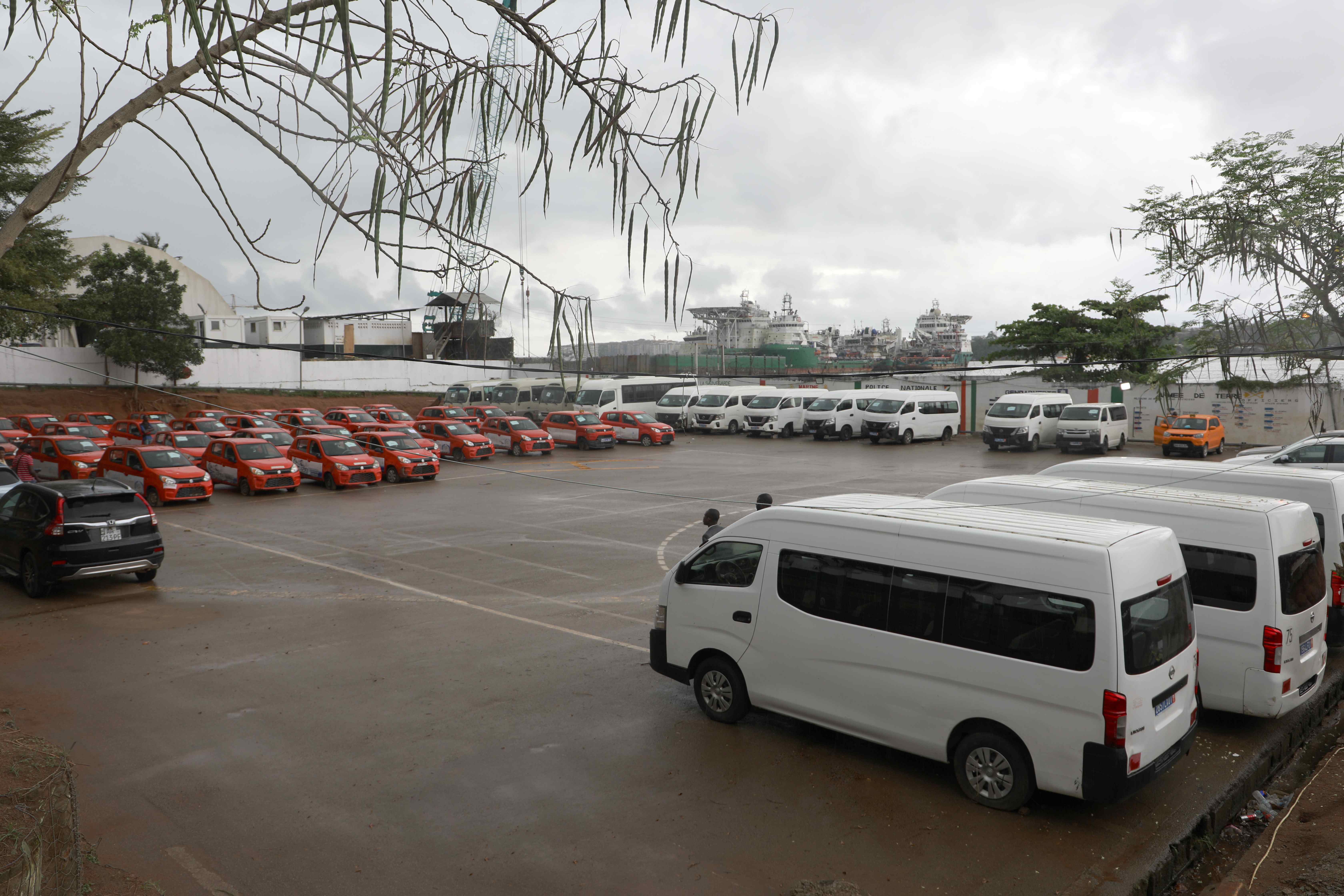 L'AGRAC vend 48 véhicules saisis aux enchères publiques