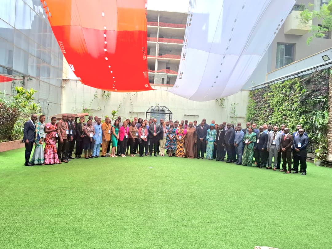 12 EME ASSEMBLEE GENERALE ARINWA, Dakar, en République du Sénégal.